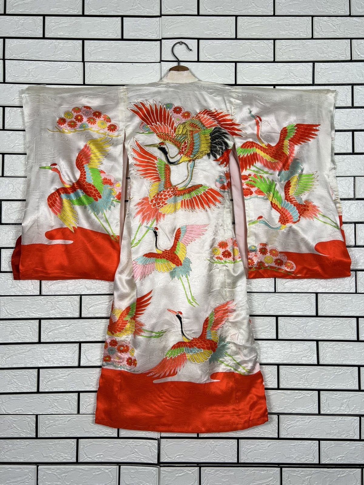 Japanese Brand Traditional Japan Kimono Embroidered Phoenix Logo #4190-C190 Size ONE SIZE - 1 Thumbnail