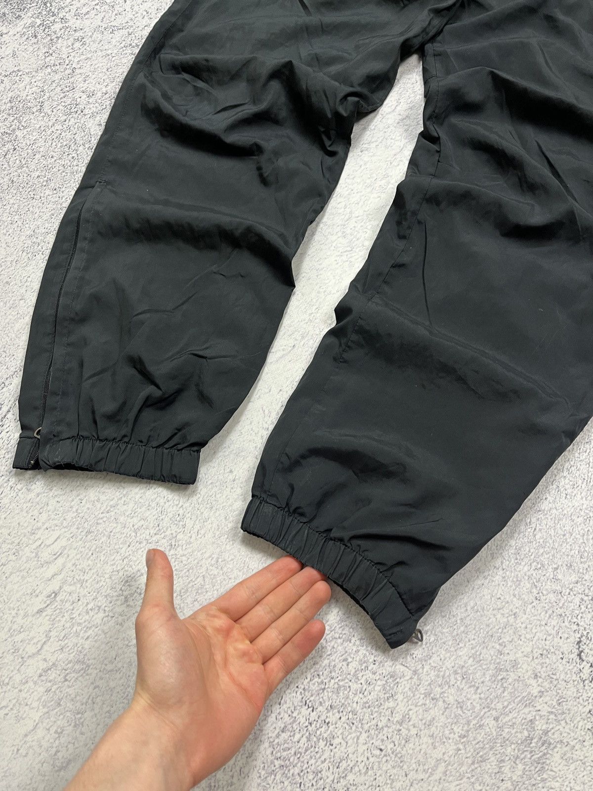 Nike Vintage Y2k Nike Manchester United Nylon Track Pants Drill Size US 30 / EU 46 - 6 Thumbnail