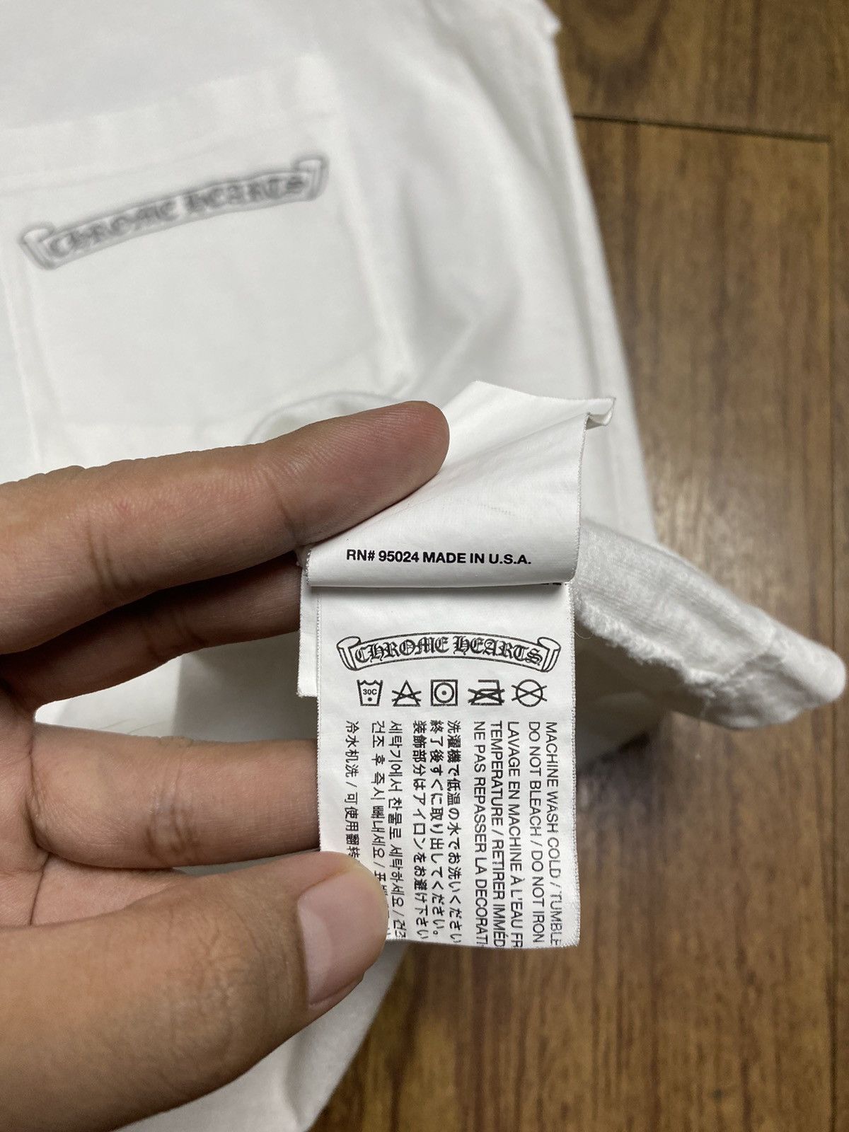 Chrome Hearts Chrome Hearts Big Cross Scroll Logo Pocket Tee Size US M / EU 48-50 / 2 - 8 Thumbnail