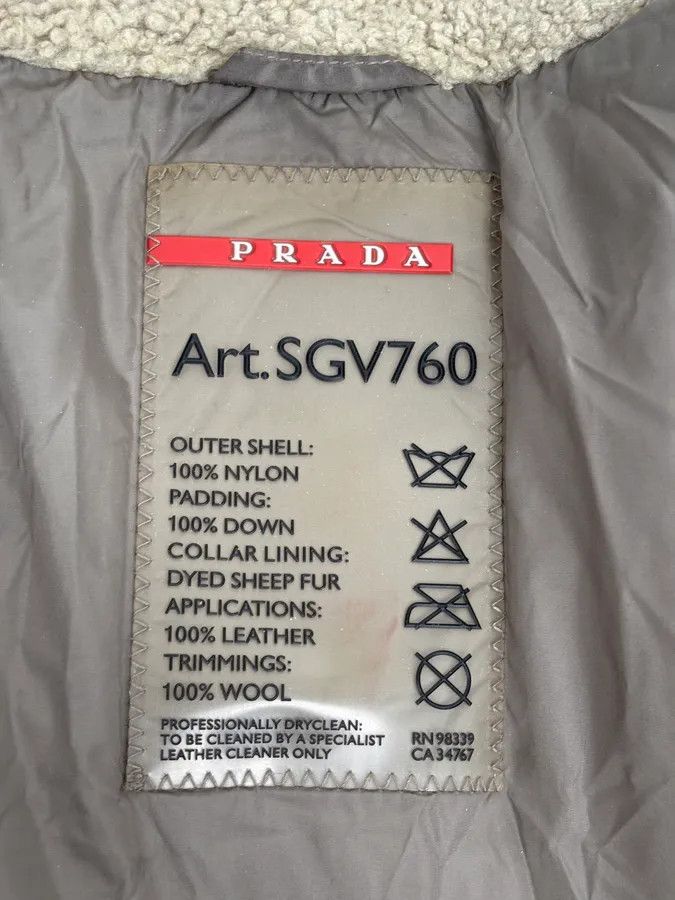 Prada 2000s Prada Khaki Nylon Puffer Bomber Jacket Size US M / EU 48-50 / 2 - 11 Thumbnail