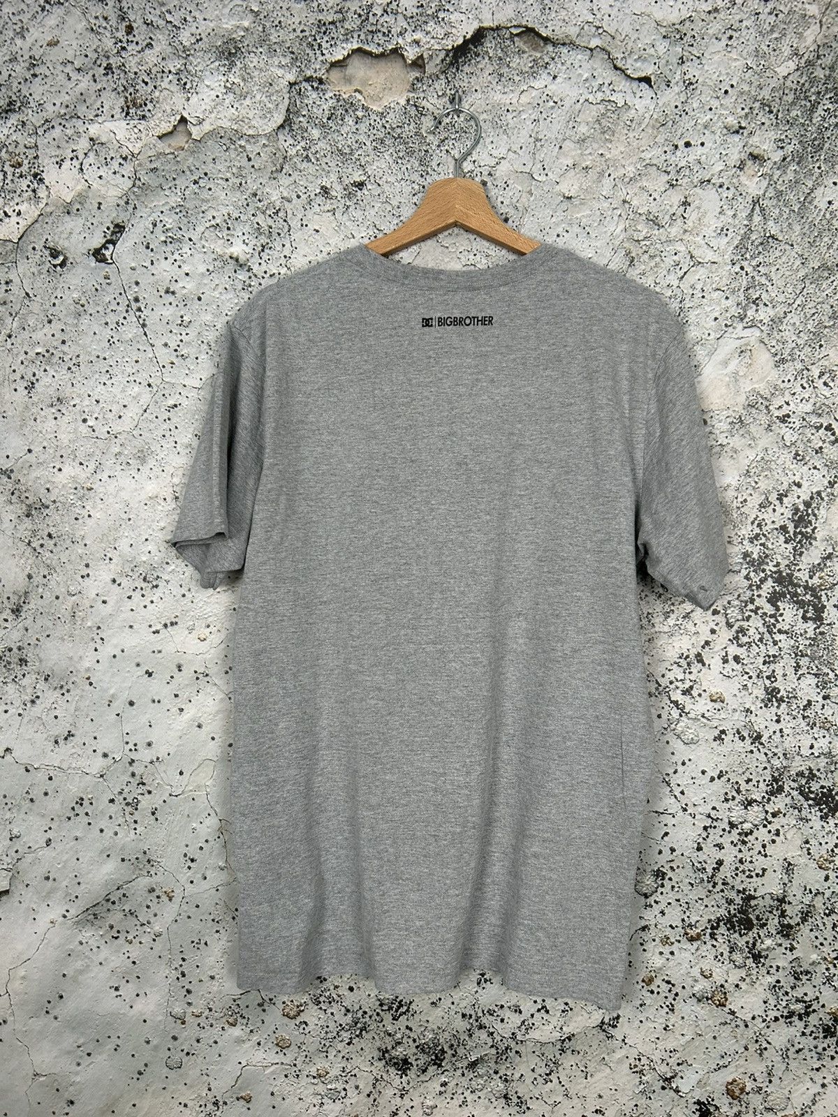 DC Vintage DC Skateboarding Tee Rap Streetwear Baggy Retro Size US L / EU 52-54 / 3 - 4 Thumbnail