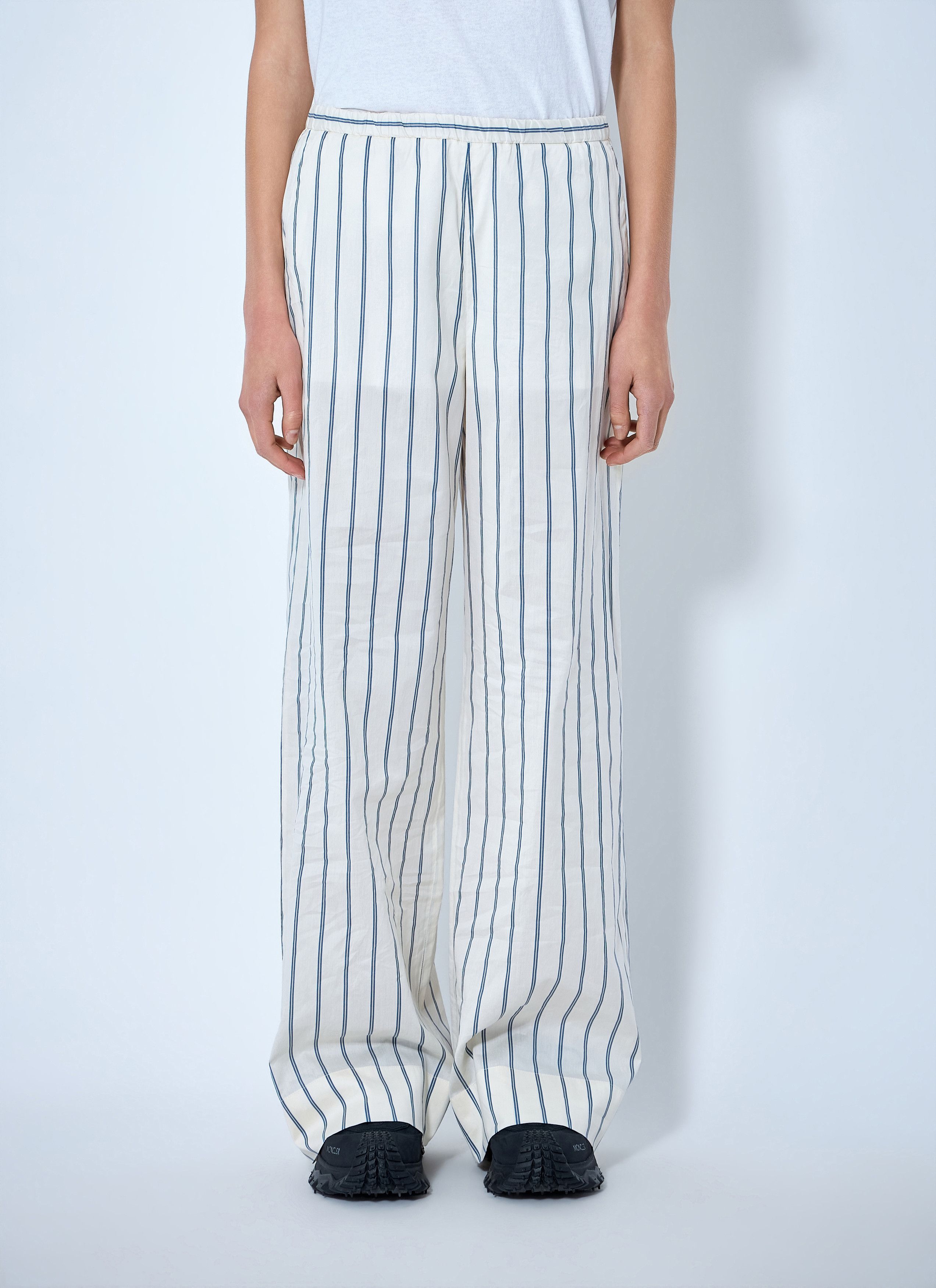 Moncler Striped Trousers Size 28" / US 6 / IT 42 - 1 Thumbnail