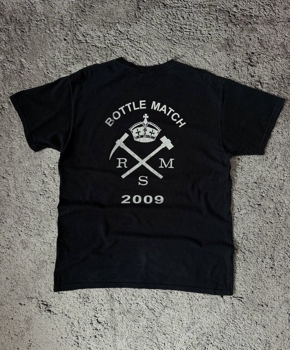 Vintage Vintage “CSM vs RSM” Funny Graphic Tee – Bottle Match 2009 Size US L / EU 52-54 / 3 - 2 Thumbnail