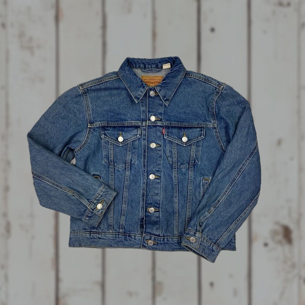 Levi's Levi's Denim Sample Stock Trucker Jacket M Blue Men Jean Jacket Denim Collared Lined Size US M / EU 48-50 / 2 - 1 Thumbnail
