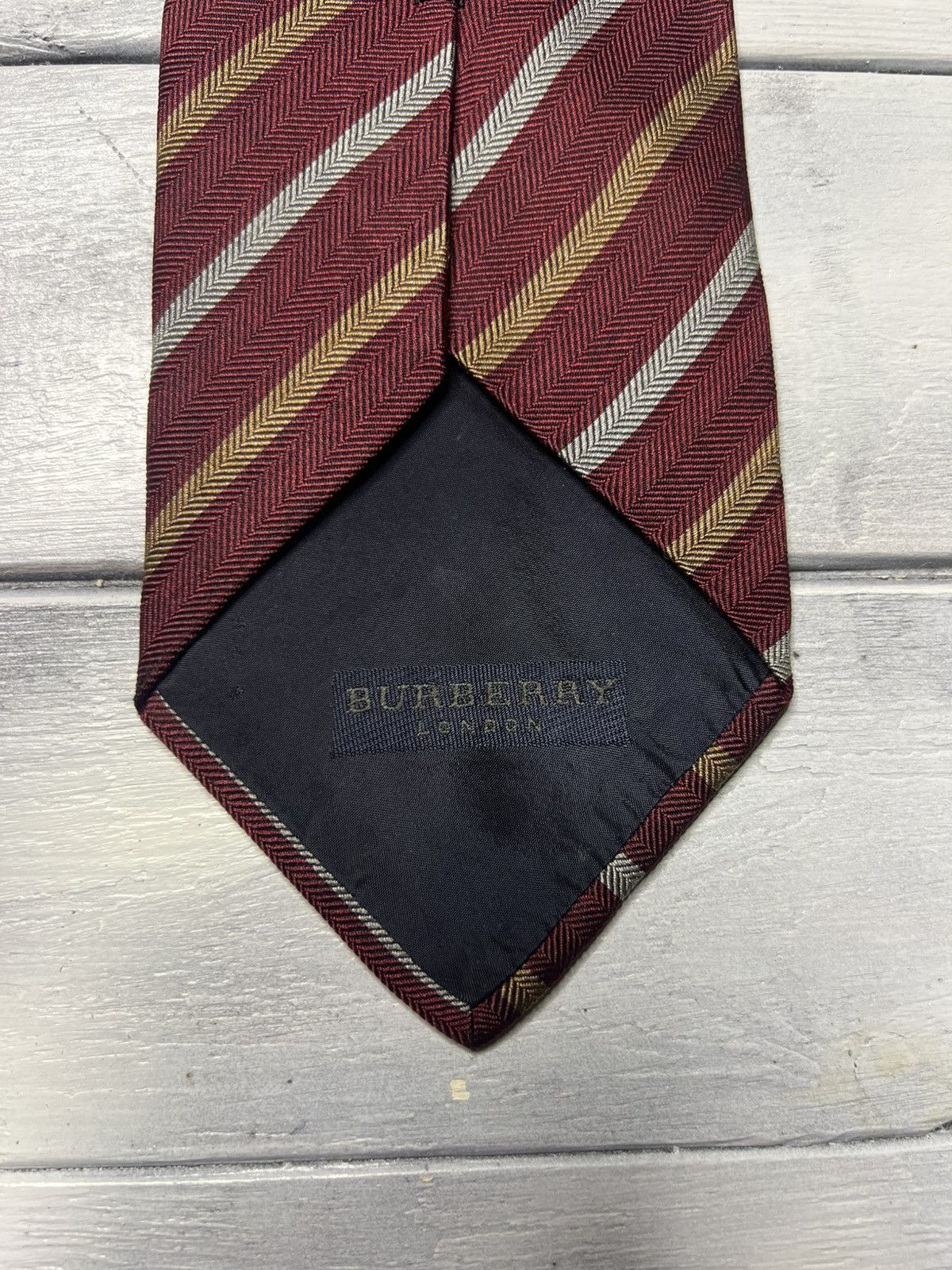 Burberry Rare Luxury Tie Burberry Vintage Size ONE SIZE - 5 Thumbnail