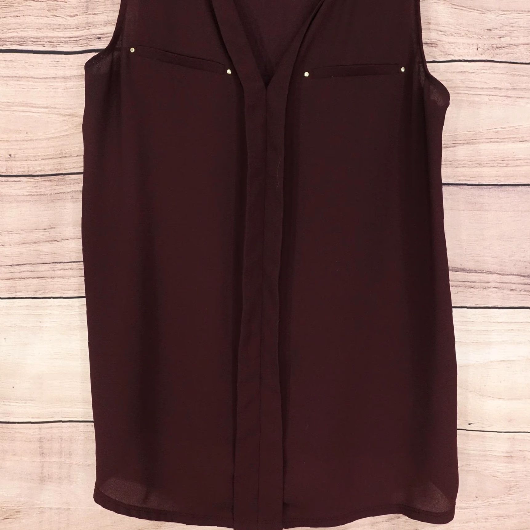 Express Express Sleeveless Blouse Womens Medium Burgundy V-Neck High Low Top Career Chic Size M / US 6-8 / IT 42-44 - 3 Thumbnail