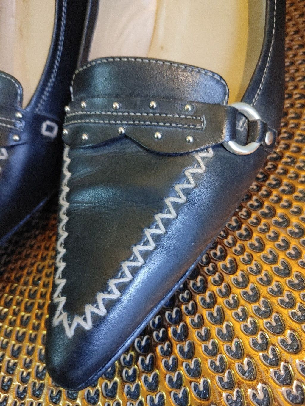 Michael Kors Michael Kors Black Leather Pumps Size 10M Size US 10 / IT 40 - 4 Thumbnail