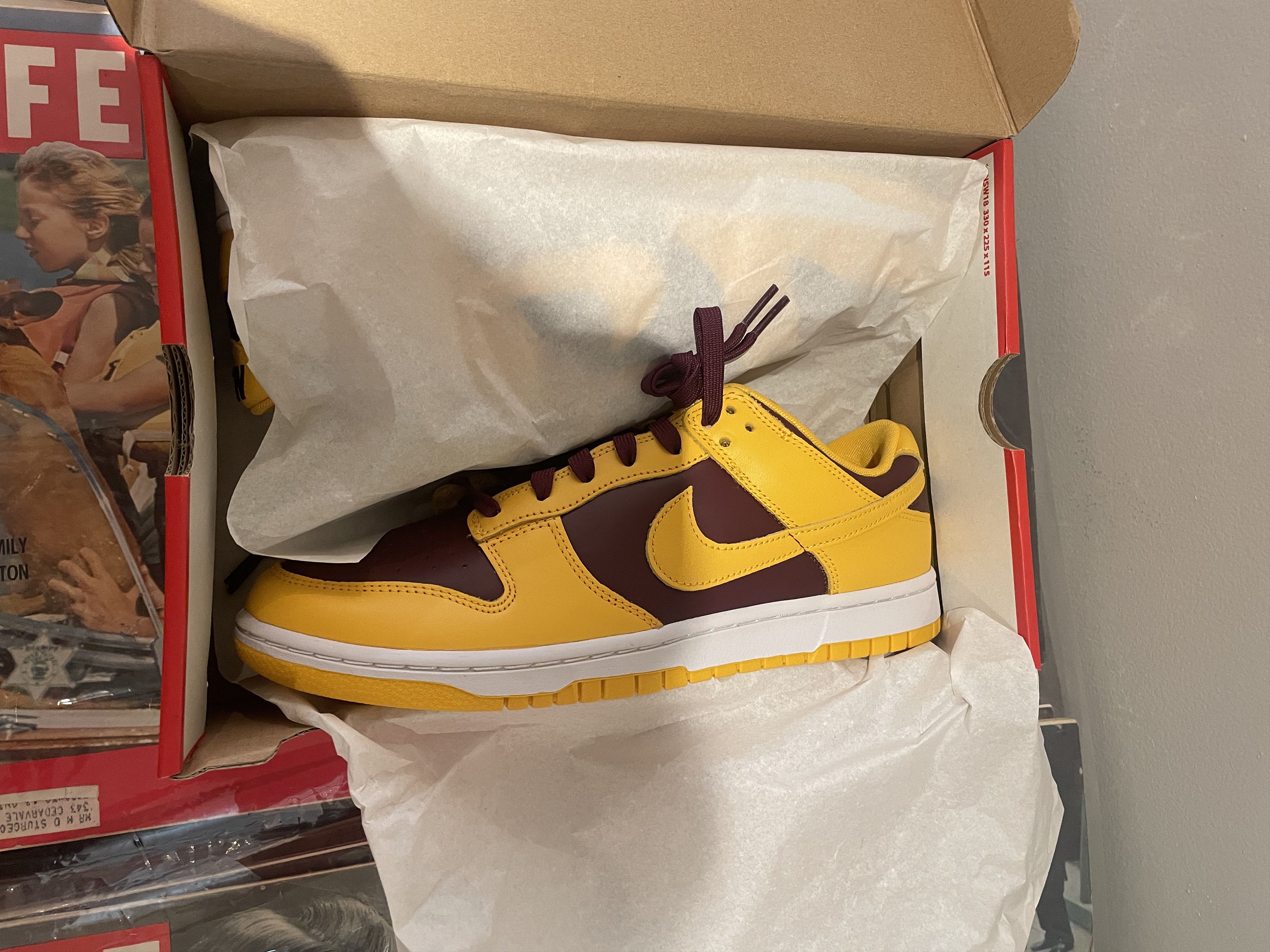 Nike Dunk Low Retro University Gold