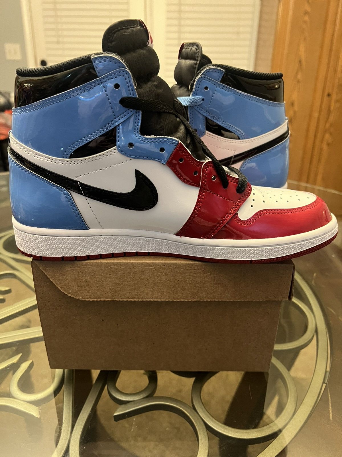 Jordan Brand Jordan 1 Retro High Fearless 2019 Size US 9.5 / EU 42-43 - 11 Thumbnail