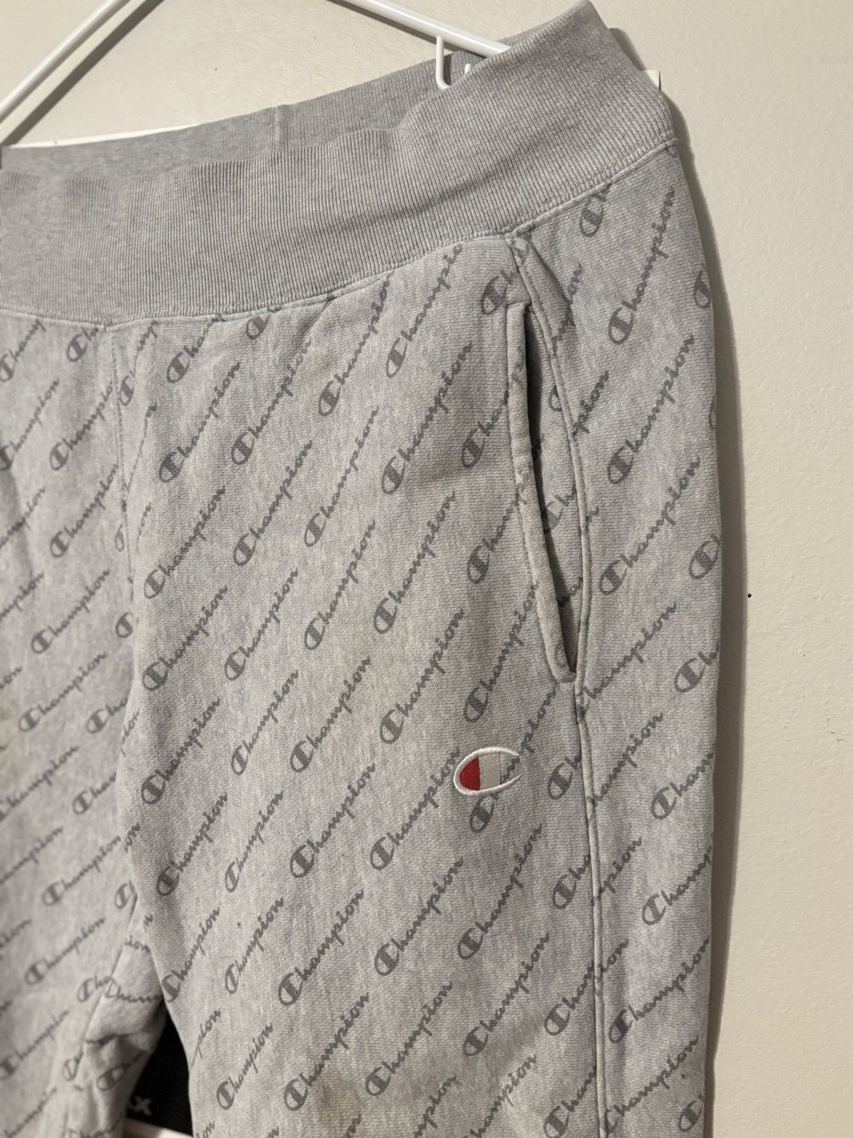 Champion Vintage Name Print Champion Jogger Sweatpants Size US 30 / EU 46 - 3 Thumbnail