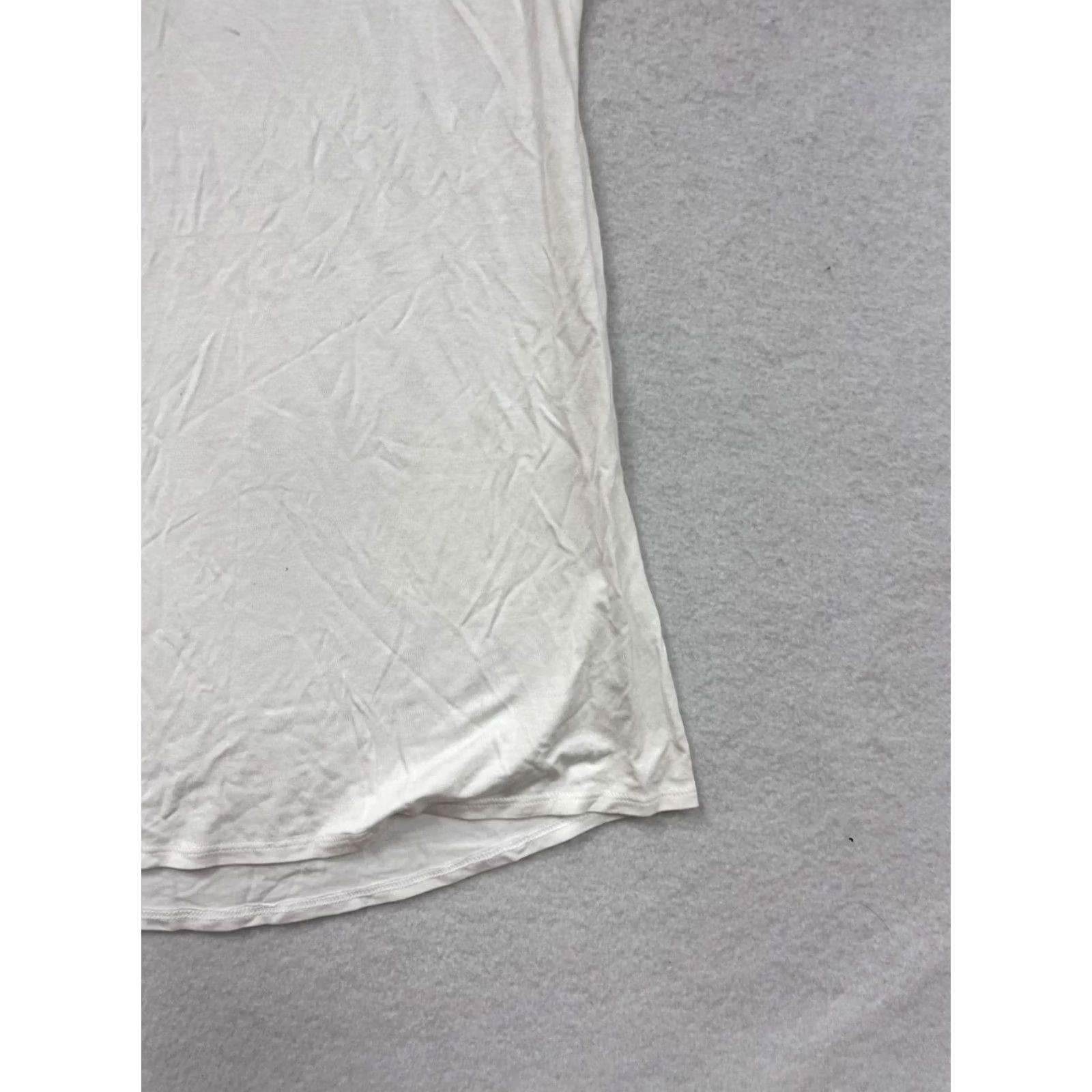 Victoria's Secret Victoria's Secret Tank Womens M White Bride Rhinestone Lettering Shirt Size M / US 6-8 / IT 42-44 - 4 Thumbnail