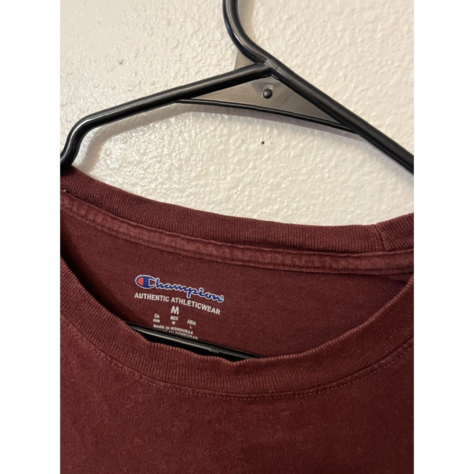 Champion VINTAGE Champion T-shirt Men M Maroon Logo Crew Neck Short Sleeve Tee 90s Mens Size US M / EU 48-50 / 2 - 3 Thumbnail