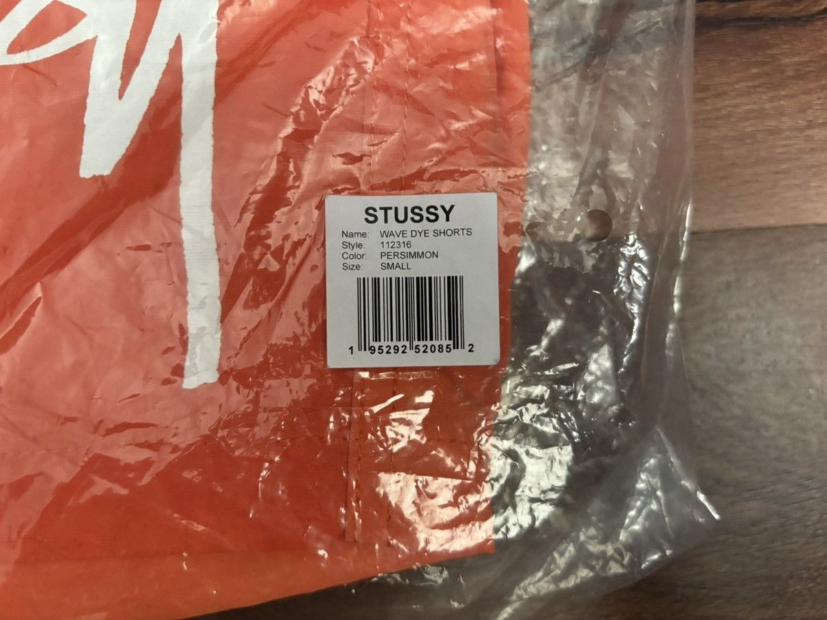 Stussy Stussy Wave Dye Persimmon Nylon Shorts Size US 30 / EU 46 - 13 Thumbnail