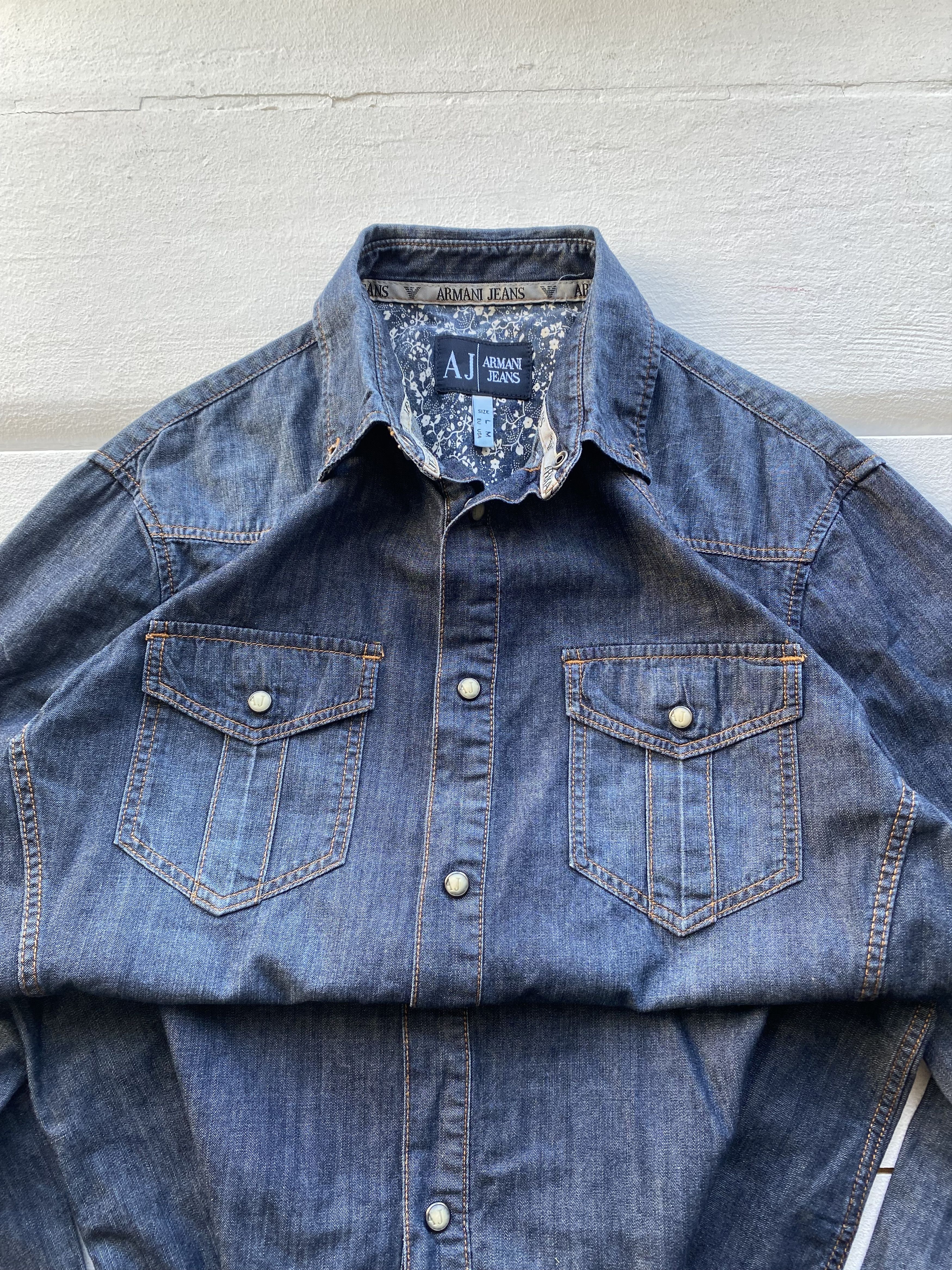 Armani 90s Armani Jeans Archive Designer Blue Denim Button Shirt M Size US M / EU 48-50 / 2 - 6 Thumbnail