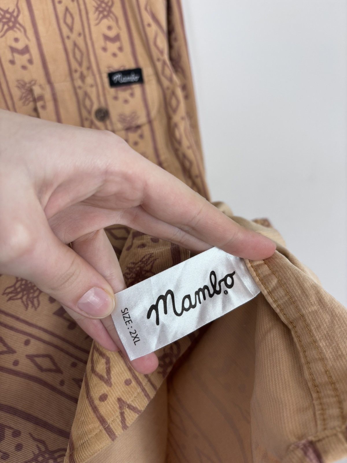 Mambo Mambo Smart Arts Men’s Corduroy Button Up Long Sleeve Shirt Size US XXL / EU 58 / 5 - 12 Thumbnail