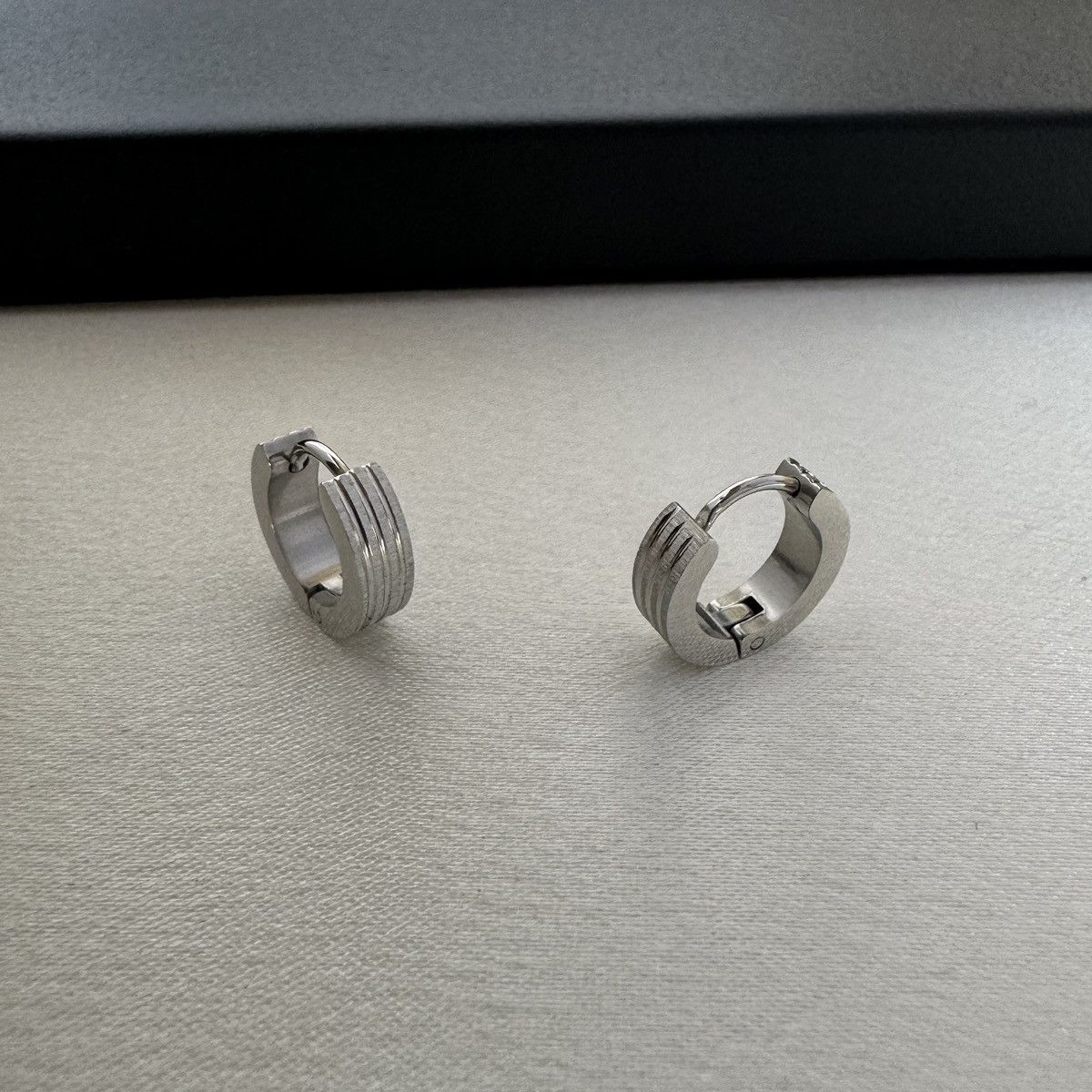 Other 13mm Small Silver Hoop Earrings for Men Women Size ONE SIZE - 2 Thumbnail