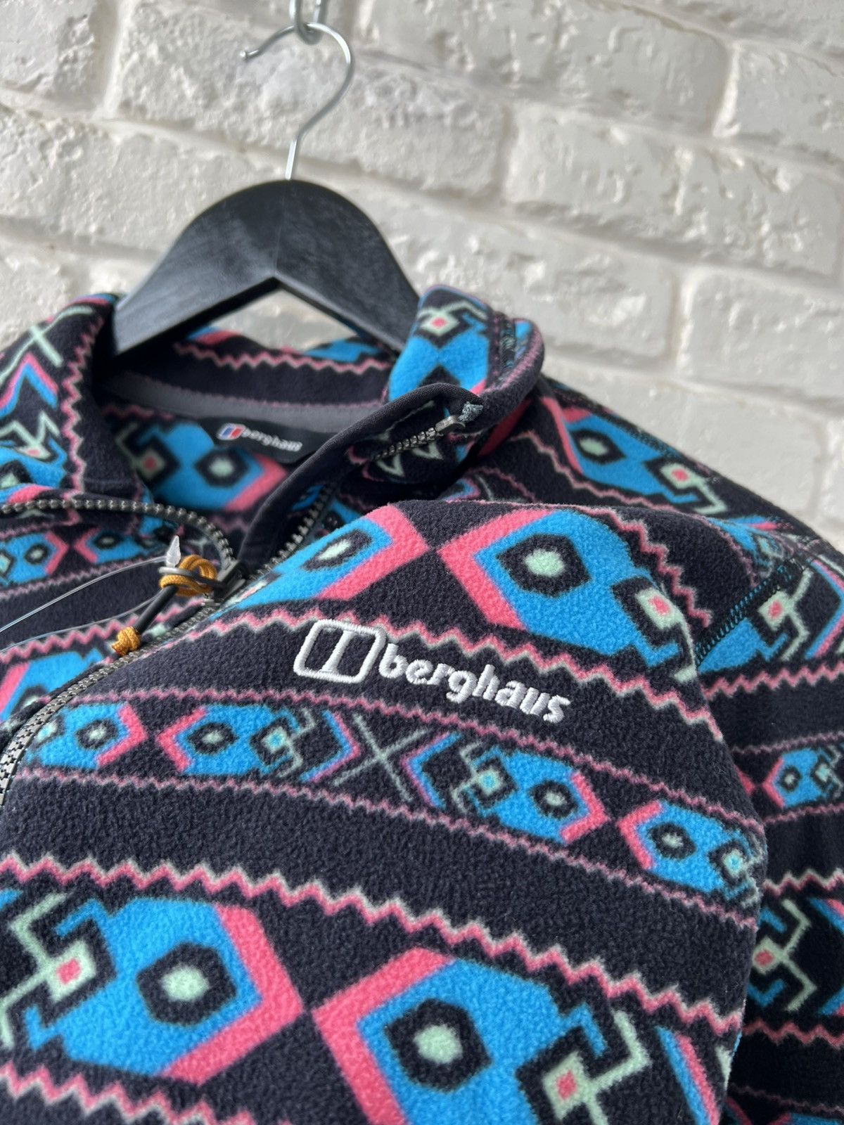 Berghaus Berghaus Zip Fleece Aztec Print Sweater Size M / US 6-8 / IT 42-44 - 3 Thumbnail