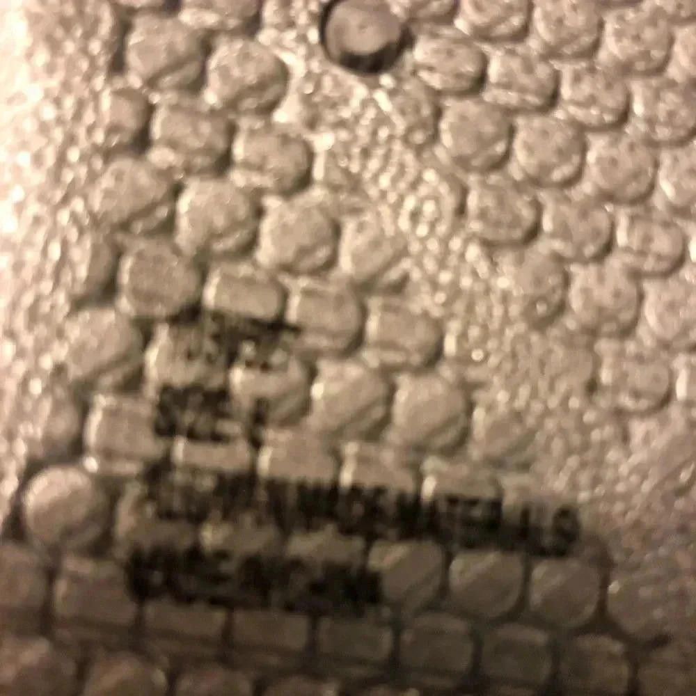 Designer Stylish Holographic Sneakers Size US 8 / IT 38 - 3 Thumbnail