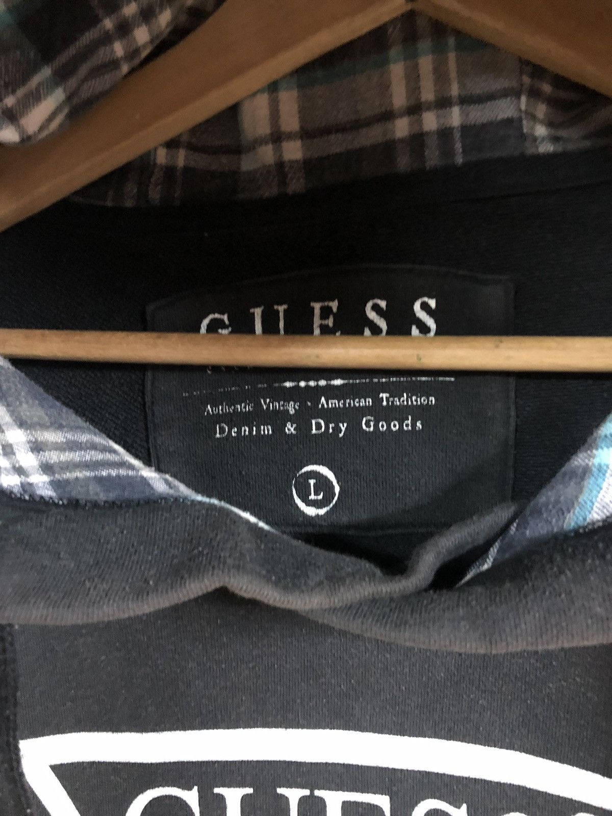 Guess Vintage Y2K Guess Sweater Hoodie Size US L / EU 52-54 / 3 - 5 Thumbnail