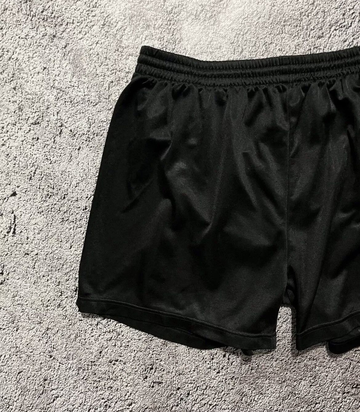 Nike × Vintage Nike Nike Shorts Shortpant Big Logo Size XL Size US 37 - 4 Thumbnail