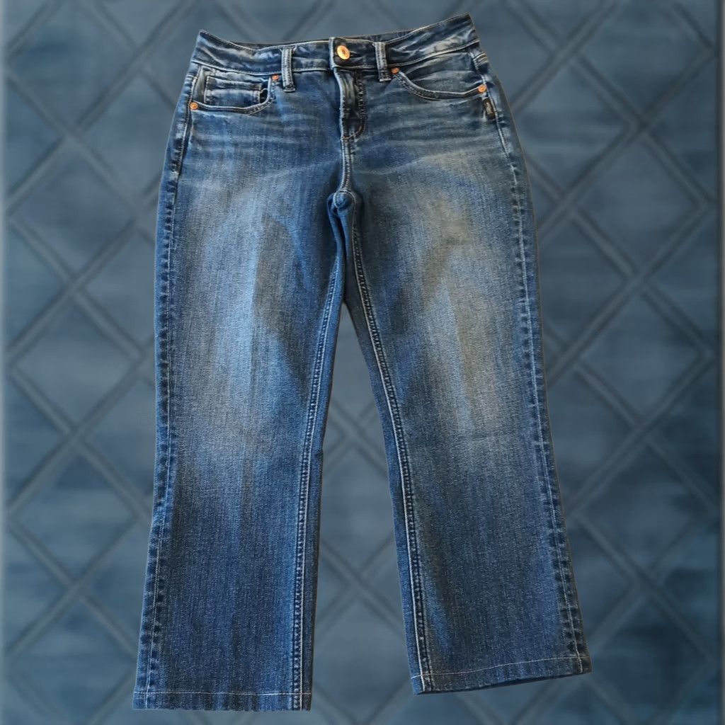 Silver Jeans Co. Silver Jeans Suki Capri Jeans Womens Reg 29 Blue Medium Wash 28x22 Mid Rise Stretch Size 29" - 1 Thumbnail