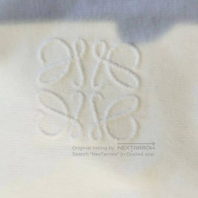 Loewe Loewe White Cotton Women's T-Shirt . Size S / US 4 / IT 40 - 3 Thumbnail