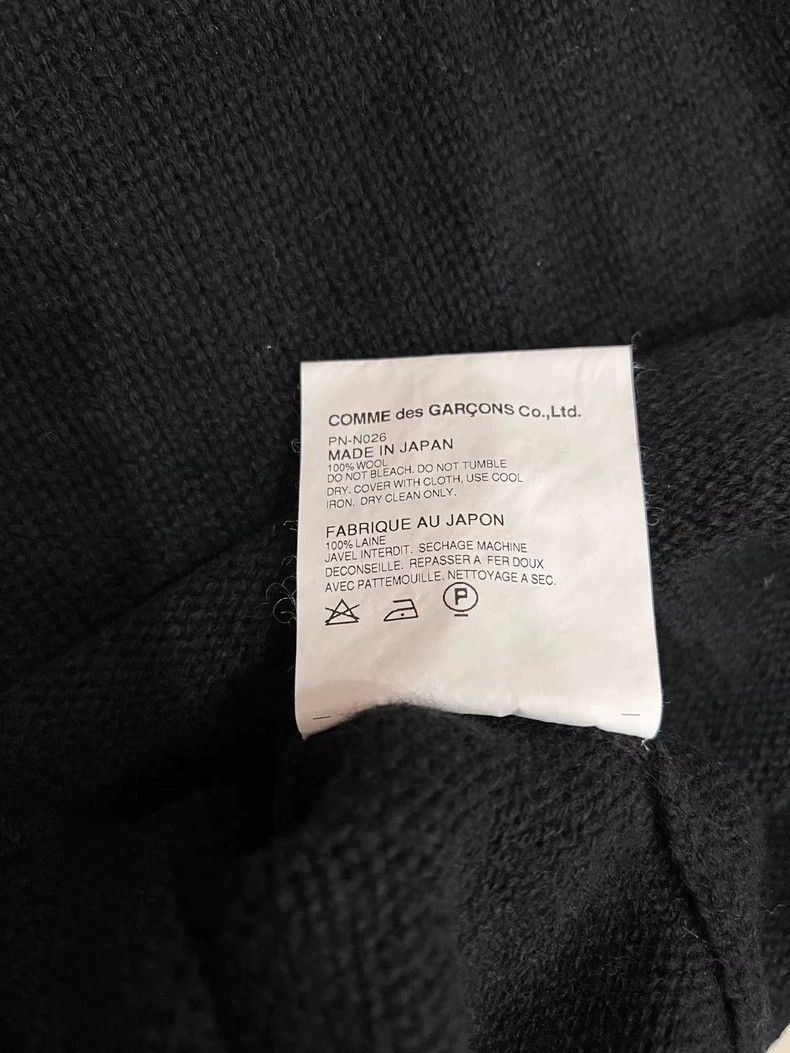Comme des Garcons Comme Des Garcons Ripped Sweater Size S / US 4 / IT 40 - 4 Thumbnail