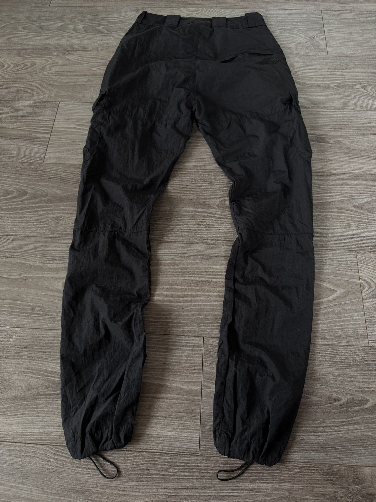 Karl Kani Karl Kani Embroidered Logo Nylon Rap Black Unisex Joggers Size US 30 / EU 46 - 21 Thumbnail