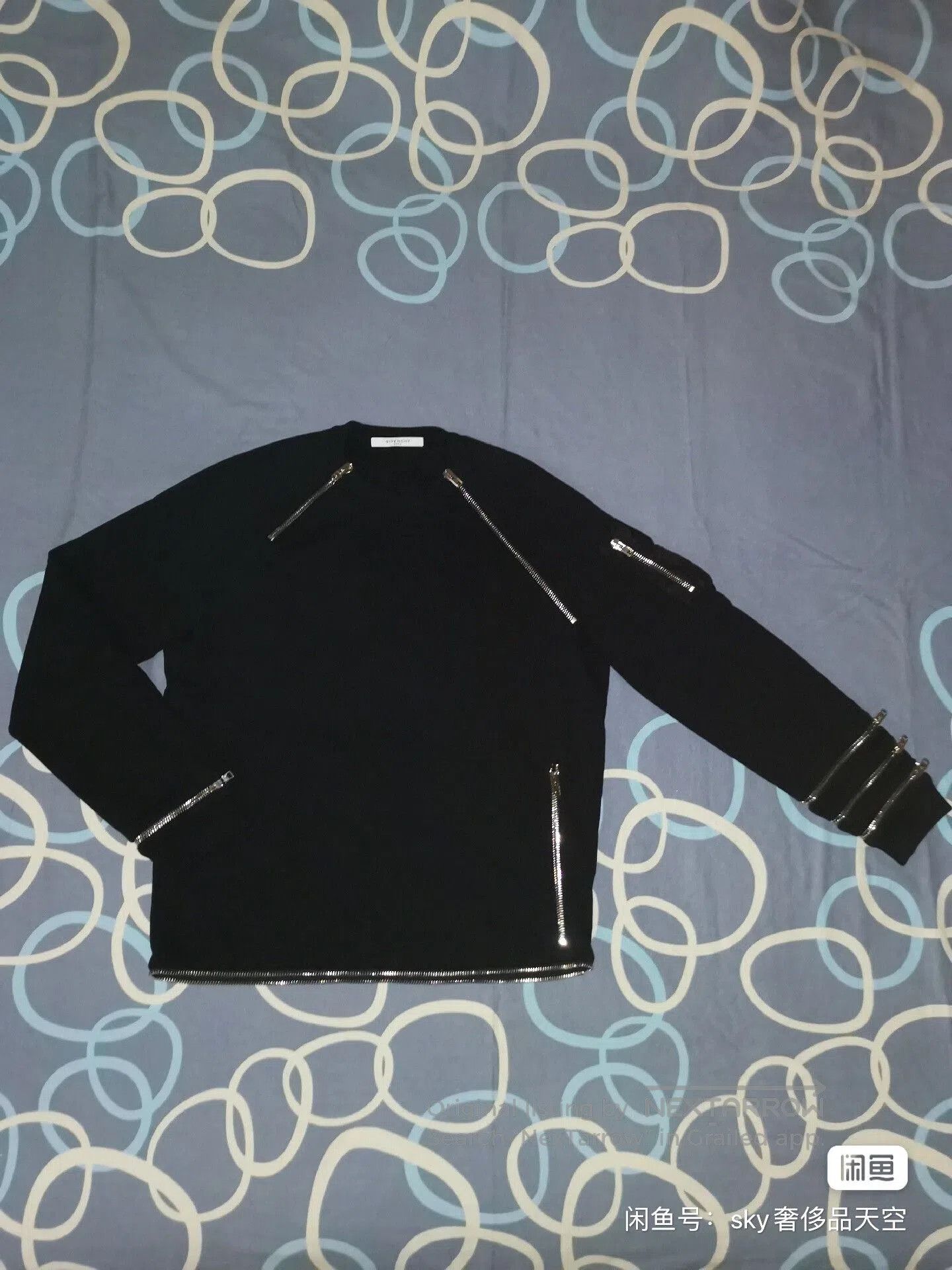 Givenchy givenchy oversized black sweatshirt with zippers. Size US M / EU 48-50 / 2 - 2 Thumbnail
