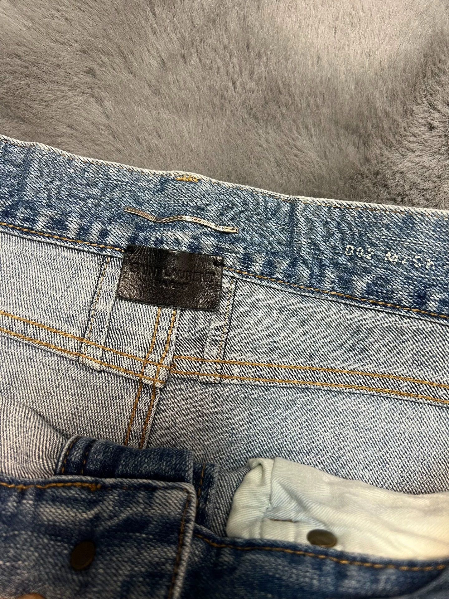 Saint Laurent Paris Saint Laurent SLP Spring/Summer 2017 light blue jeans Size US 30 / EU 46 - 7 Thumbnail