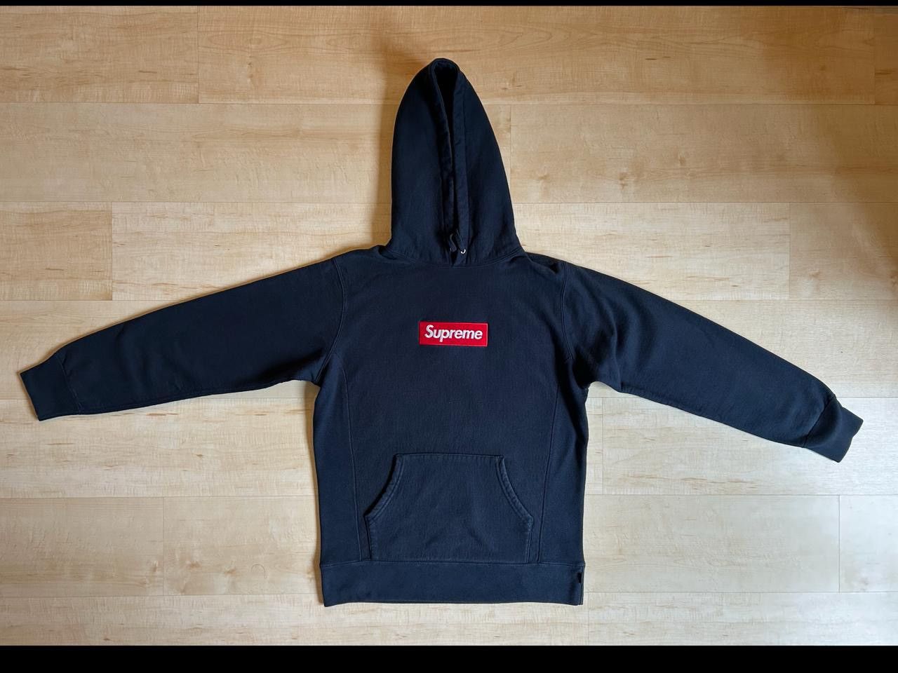 Supreme Supreme fw16 red on navy hoodie hooded sweatershirt Size US M / EU 48-50 / 2 - 1 Thumbnail