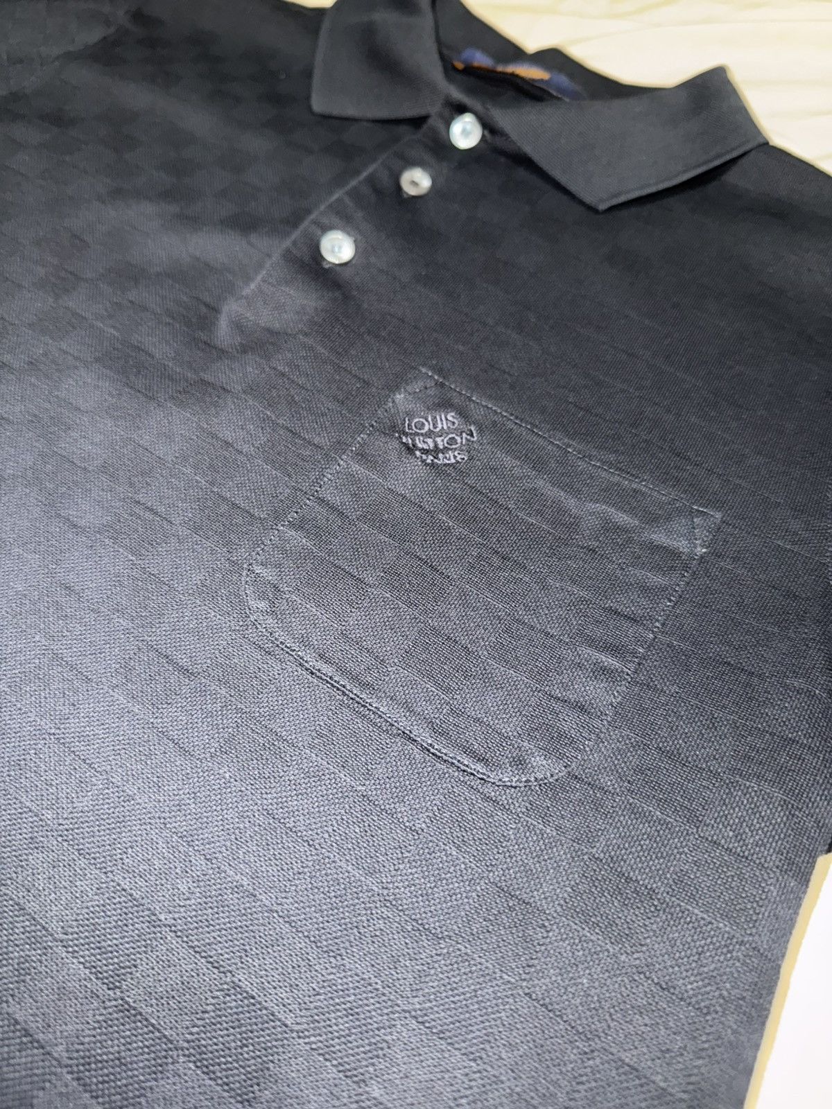 Louis Vuitton Louis Vuitton Damier Signature Polo Size US S / EU 44-46 / 1 - 8 Thumbnail