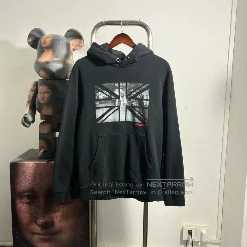 Burberry Burberry Black Cotton Men's Hoodie. Size US L / EU 52-54 / 3 - 1 Thumbnail