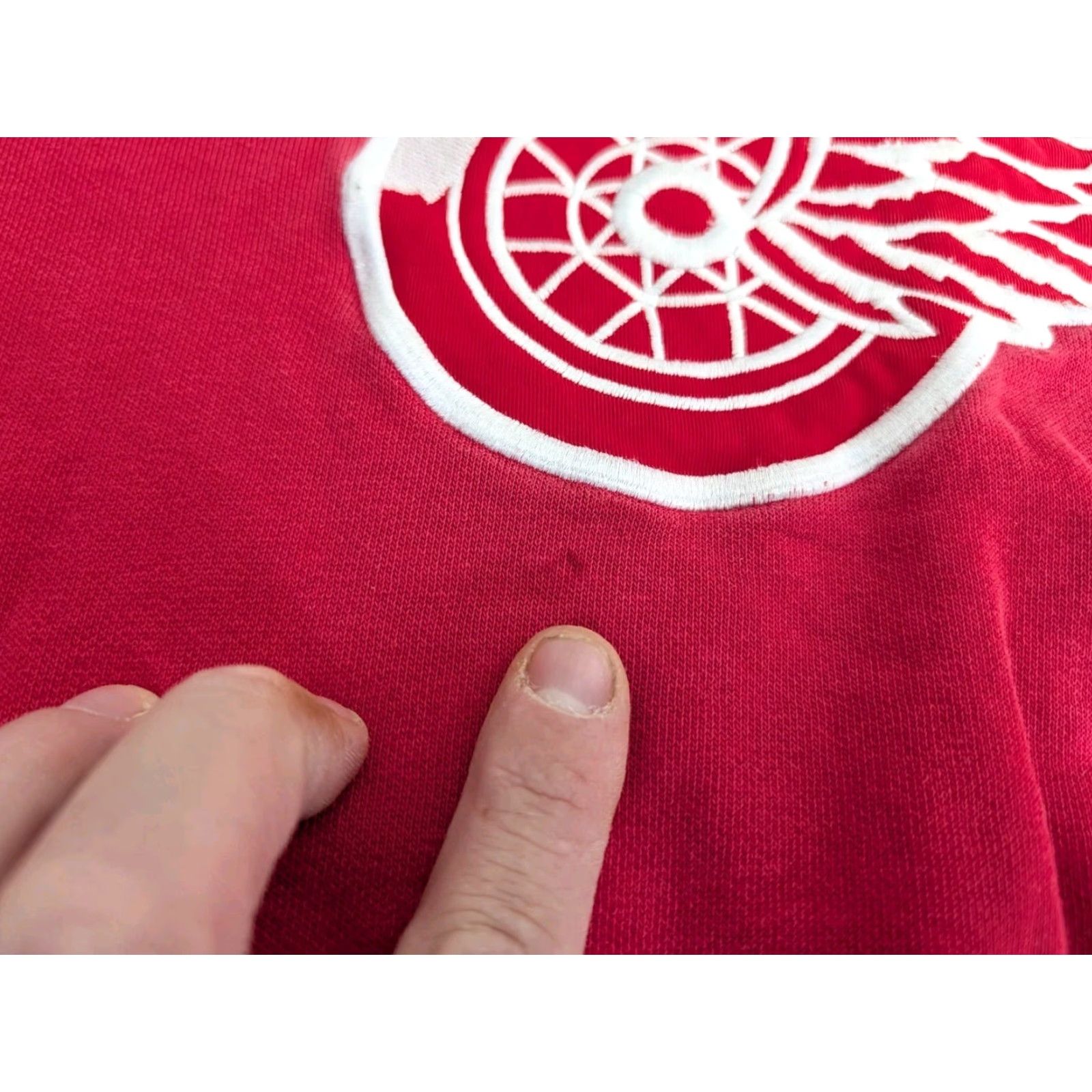Nike VINTAGE Nike Team Detroit Red Wings Center Swoosh Crewneck Sweatshirt M Red Tigers? (Note: Original title provided) Size US M / EU 48-50 / 2 - 7 Thumbnail