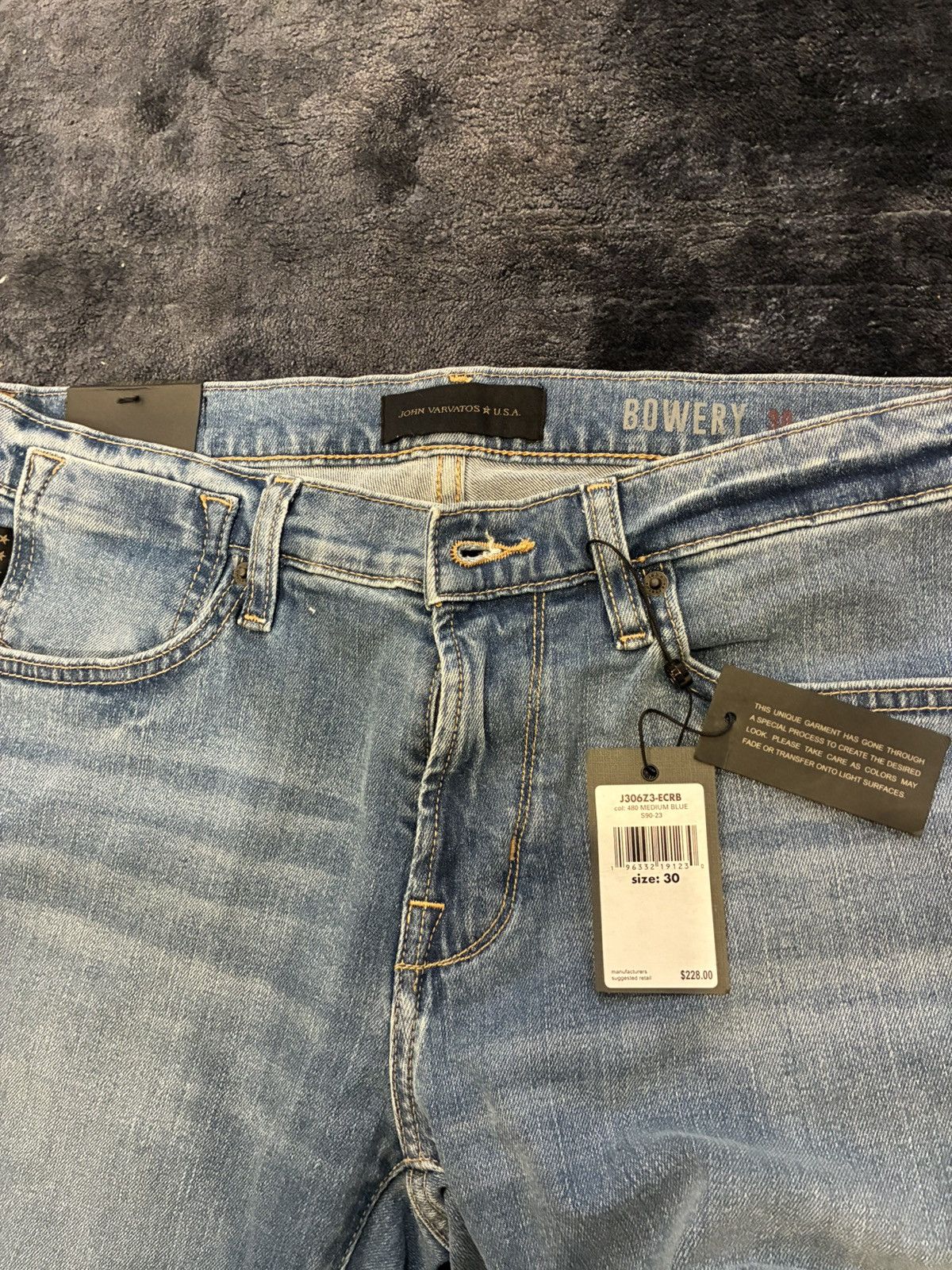 John Varvatos Bowery Slim Straight Jeans size 30 Size US 30 / EU 46 - 10 Thumbnail