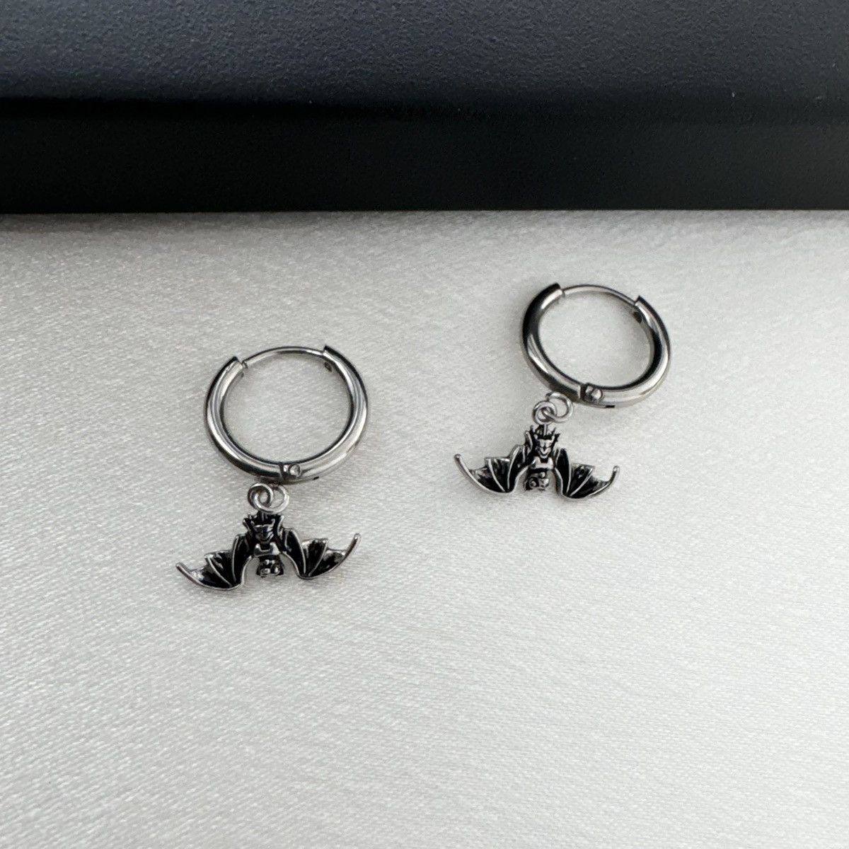 Other Bat Dangle Drop Earrings for Men Women,Hip Hop Unisex Style Size ONE SIZE - 1 Thumbnail
