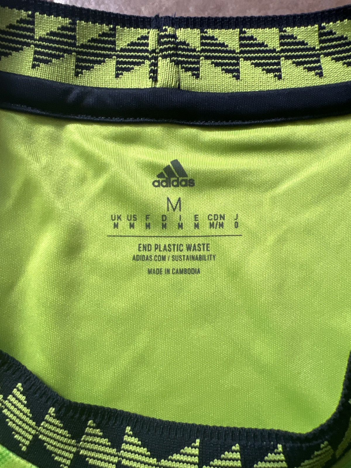Adidas Manchester United Jersey Size US M / EU 48-50 / 2 - 4 Thumbnail