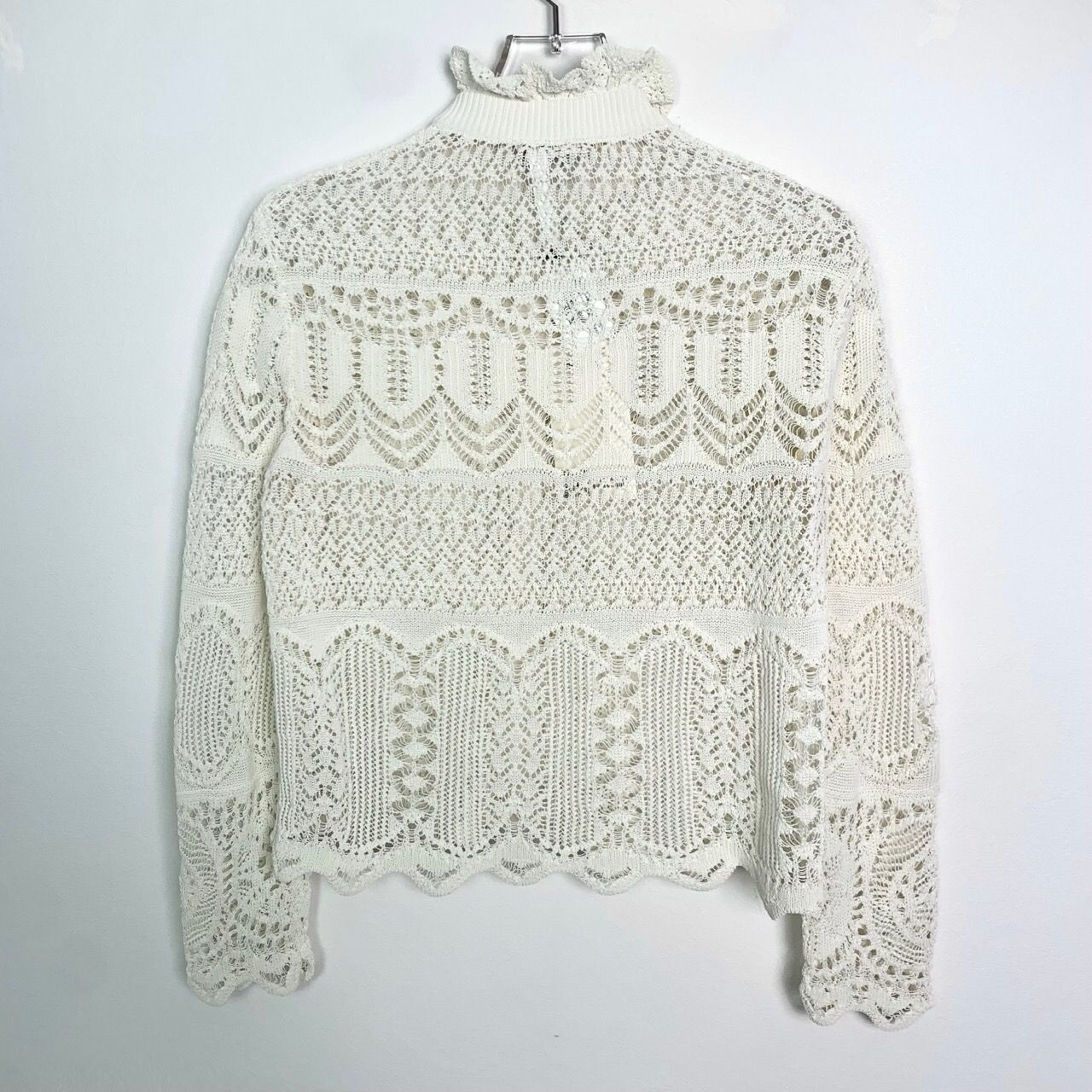 Alexander McQueen Alexander Mcqueen Ivory Lace Cutout Knit Button-Up Cardigan Size S / US 4 / IT 40 - 7 Thumbnail