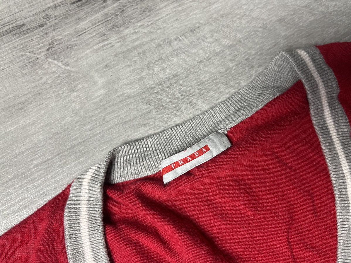 Prada Prada jumper sweater V size Large Size US L / EU 52-54 / 3 - 4 Thumbnail