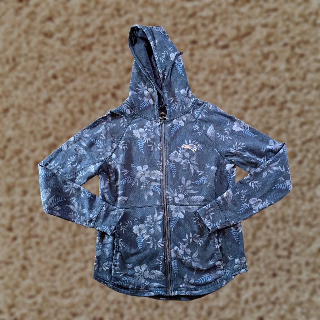 Tommy Bahama Tommy Bahama Hoodie Sweatshirt Womens Small Blue Floral Aloha Full Zip Hooded Zip Embroidered Logo Knit Cotton Blend Jacket Size S / US 4 / IT 40 - 1 Thumbnail