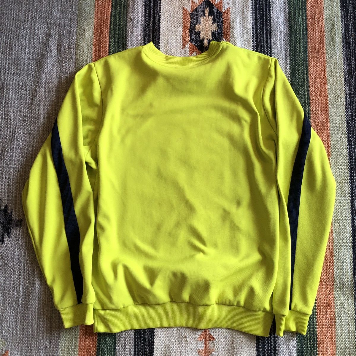 Umbro Sunderland AFC training sweater Size US L / EU 52-54 / 3 - 5 Thumbnail