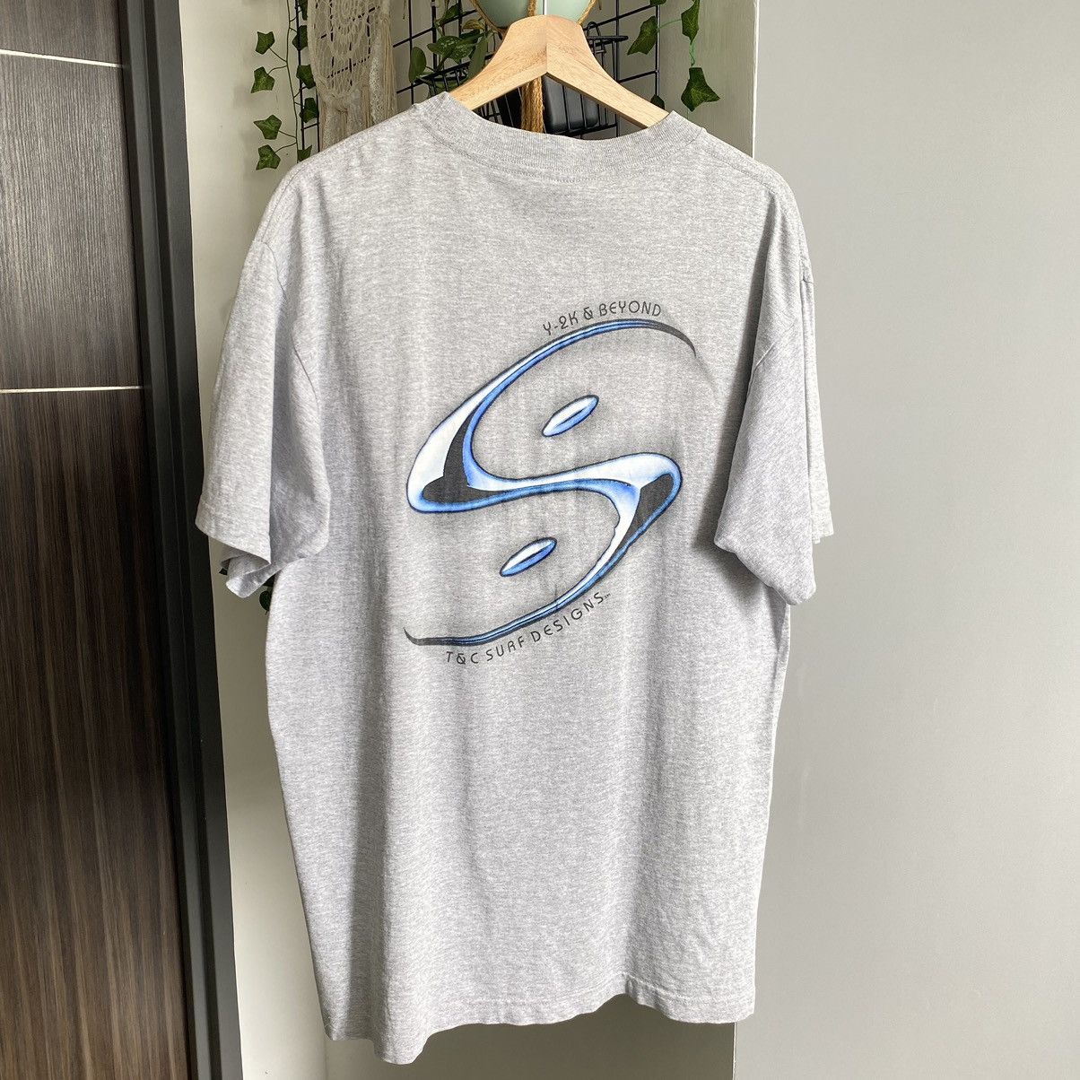 Vintage 90s T&C Surf Designs ERD GRUNGE THRASHED FADED TEE