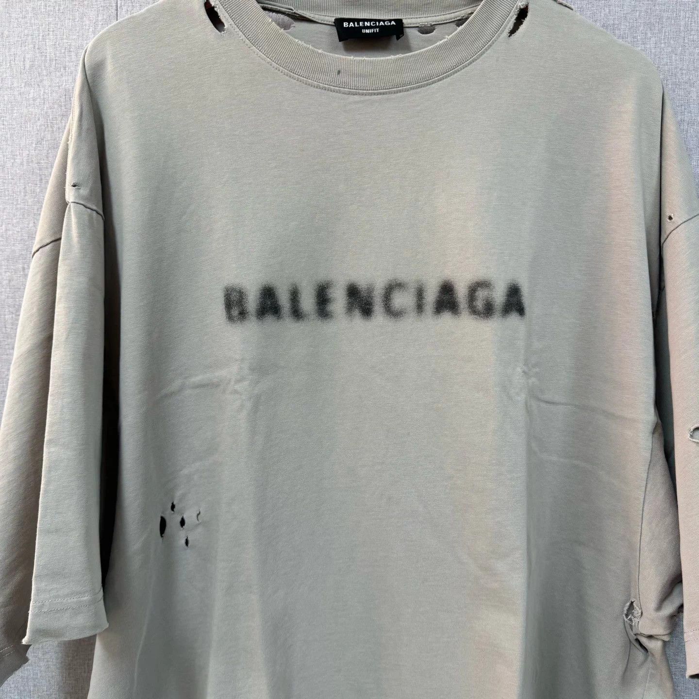 Balenciaga Balenciaga Blurred Destroyed s/s tee Gray XS Size US XS / EU 42 / 0 - 3 Thumbnail