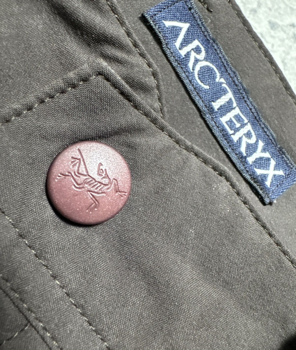 Arc'teryx Arc’teryx Men’s Nylon Cargo Outdoor Shorts Size M Size US 32 / EU 48 - 4 Thumbnail
