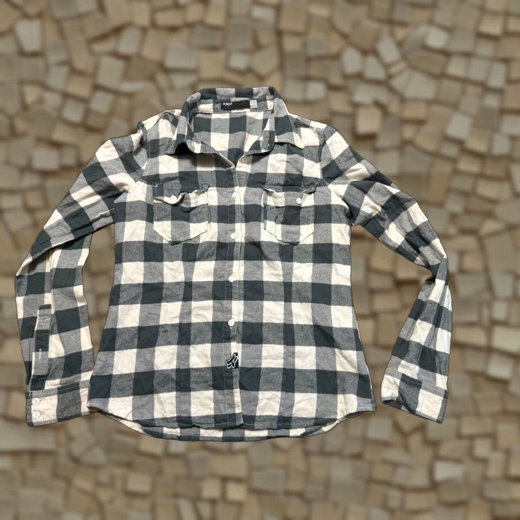 Vintage FOX Shirt Women's Medium Green Plaid Long Sleeve Button-Up Size M / US 6-8 / IT 42-44 - 1 Thumbnail
