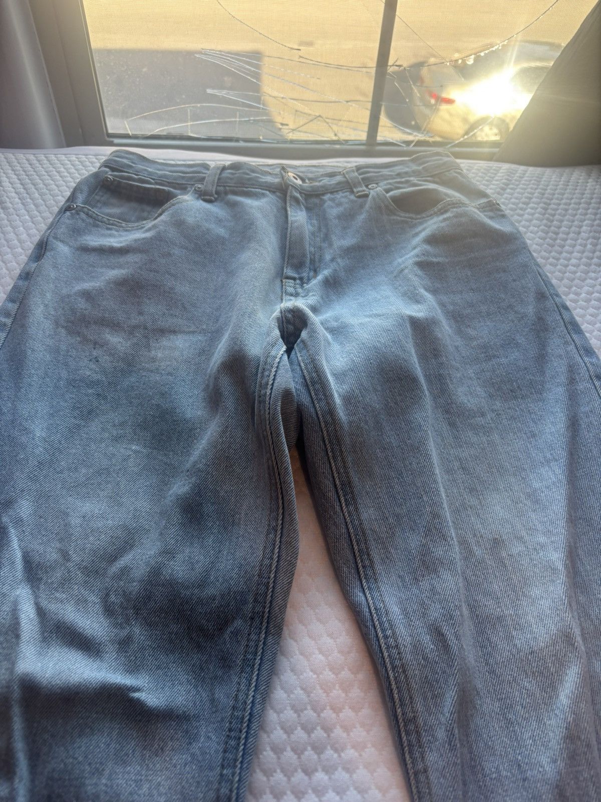 Levi's × Vintage Vintage lightwash blue denim jeans with distressed hem Size US 30 / EU 46 - 2 Thumbnail