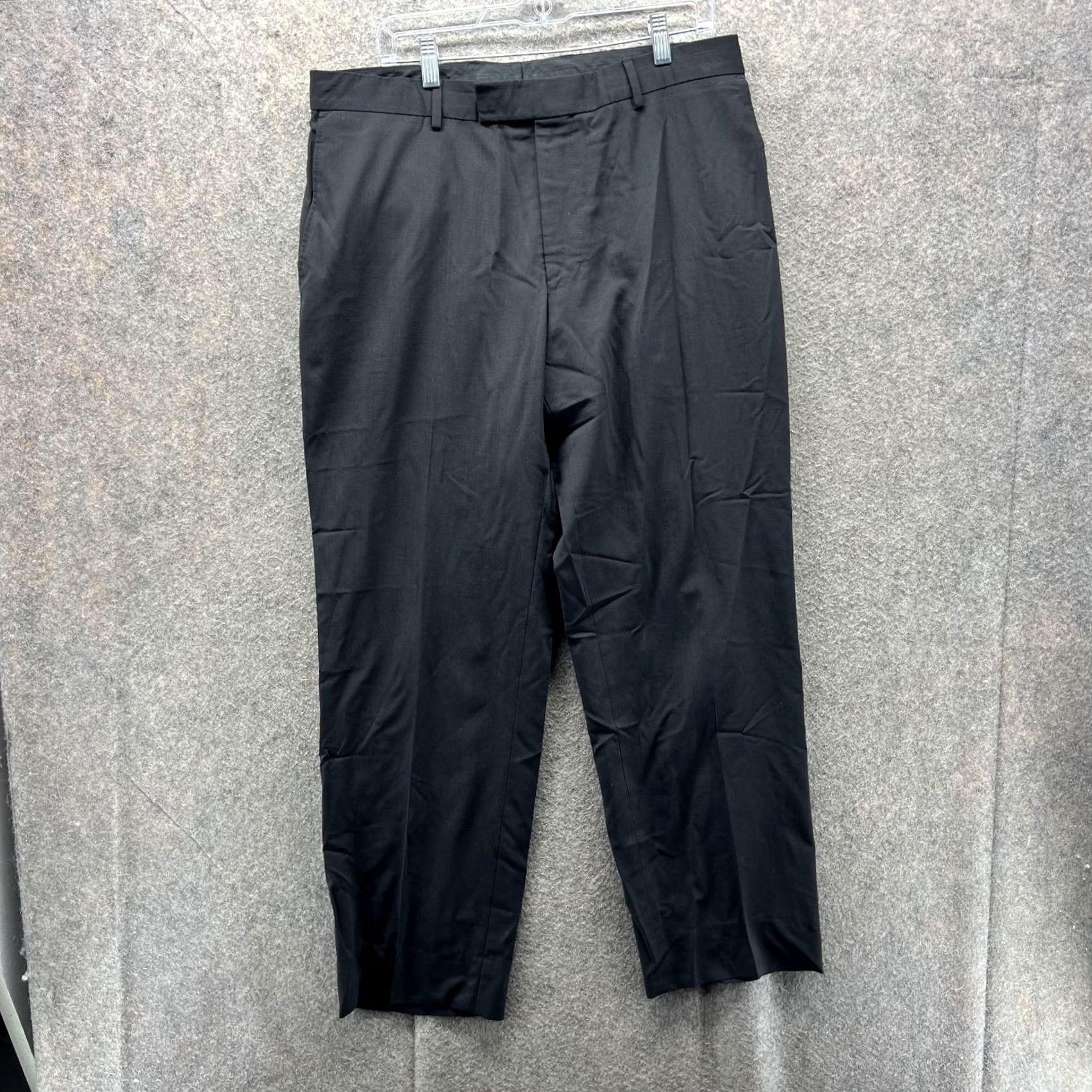 Hugo Boss HUGO BOSS Pants Mens 36R Black Jeffery US Dress Slacks Flat Front Office Regular Waist 42in Straight Leg Bagged-Preowned Mens Size US 36 / EU 52 - 2 Thumbnail