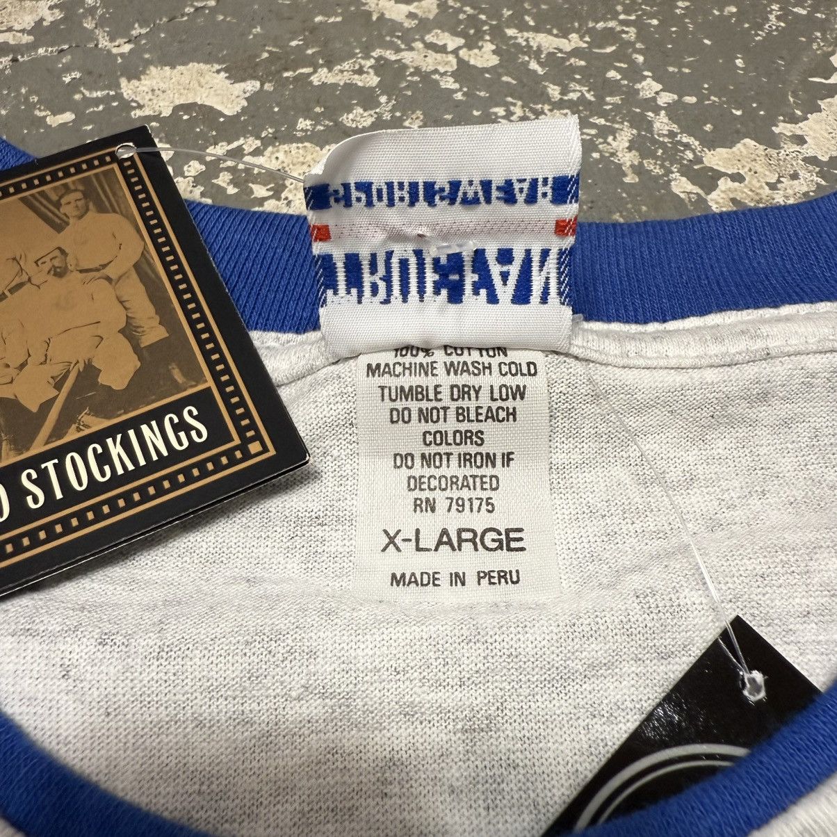 MLB Vintage Toronto Blue Jays True Fan MLB Tshirt 1994 NWT Size US XL / EU 56 / 4 - 11 Thumbnail