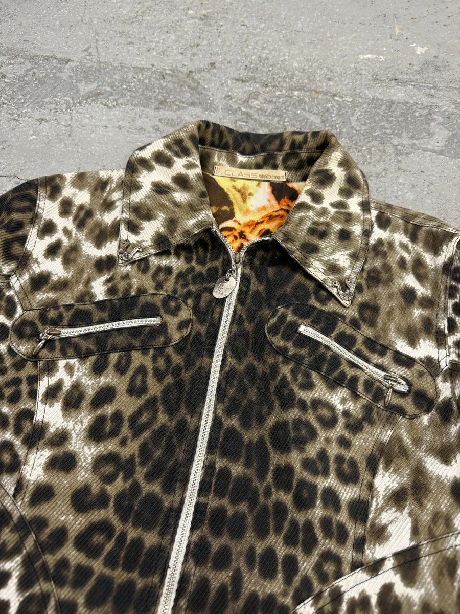 Roberto Cavalli 2000s Roberto Cavalli Leopard Print Zip Jacket Size M / US 6-8 / IT 42-44 - 11 Thumbnail