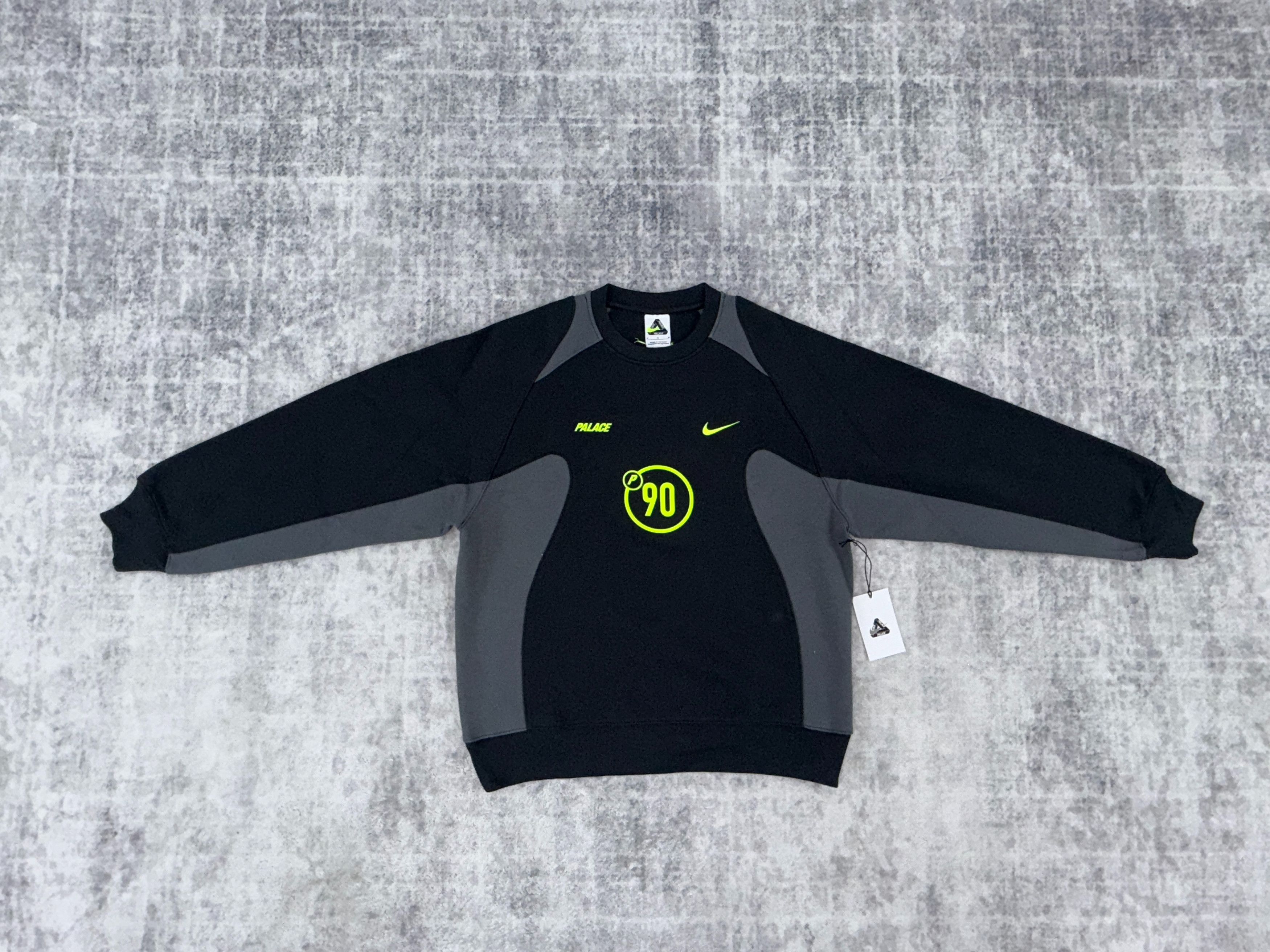 Palace Palace x Nike Total P90 Crew Black Size Medium NEW Size US M / EU 48-50 / 2 - 2 Thumbnail